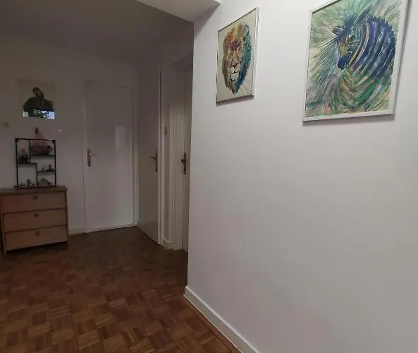 Daire Peaceful 30 Meters From Sea! Zadar