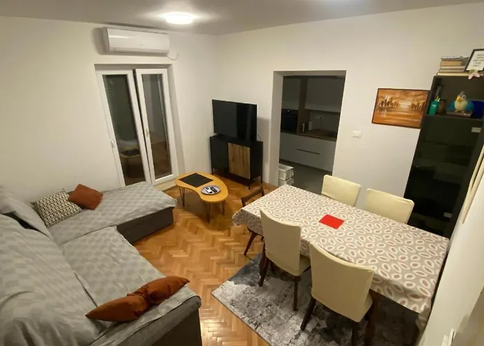 Peaceful 30 Meters From Sea! Daire