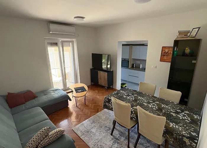 Peaceful 30 Meters From Sea! Zadar